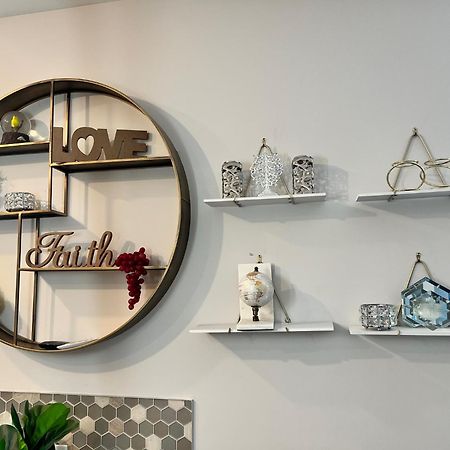 The Oasis Lounge By Luke 1913 Apartment Ottawa Luaran gambar